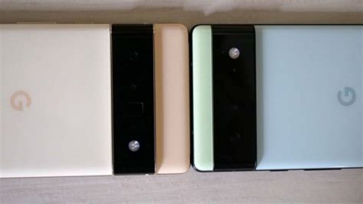 Google to fix strange Pixel 6 flickering display issue in December